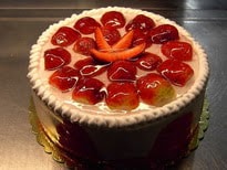 6-9 Kişilik Çilekli Premium Gurme Seri Buketi