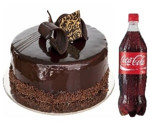 Klasik Çikolatalı Pasta Cola Hediyeli